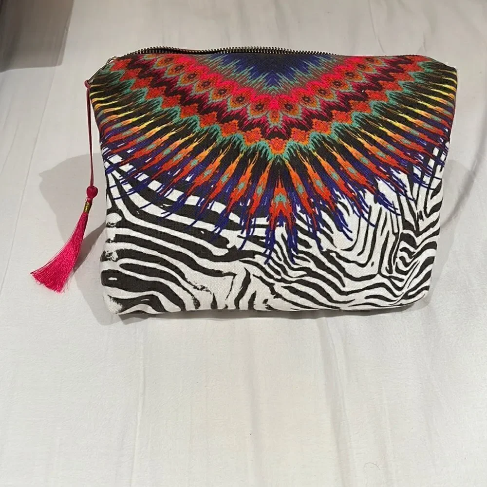 Pily Q zebra pattern bright swimsuit bag with tassel EUC